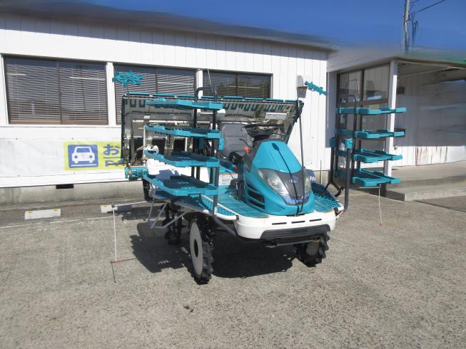 クボタ 田植機 写真