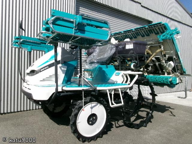 クボタ 田植機 写真