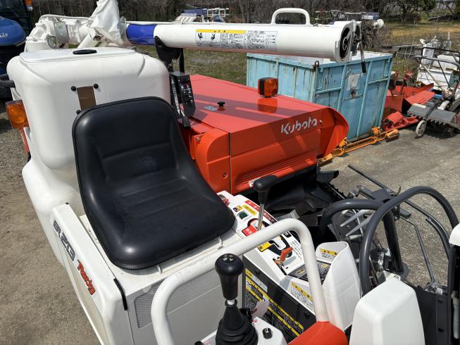 コンバイン ER213G 写真６