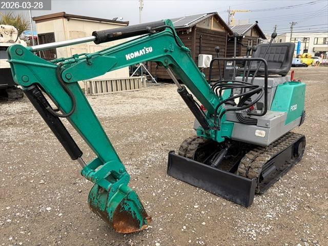 コマツ ミニユンボ 写真