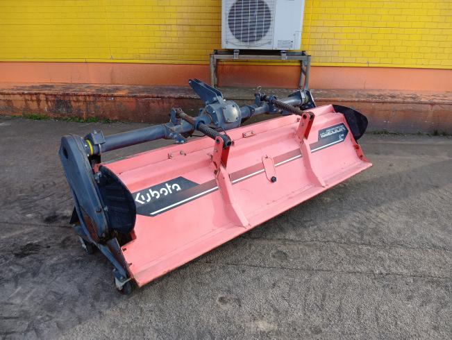 クボタ ロータリー 写真