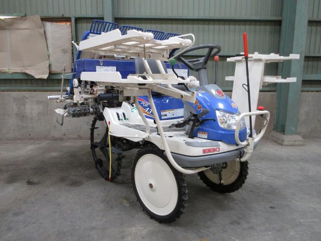 イセキ 田植機 写真