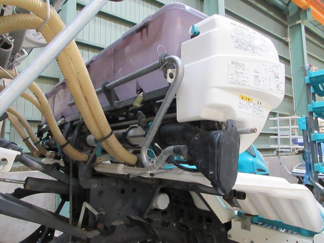 田植機 ZP87-18T5F 写真７