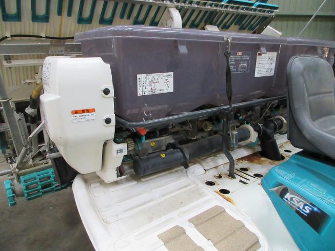 田植機 ZP87-18T5F 写真５