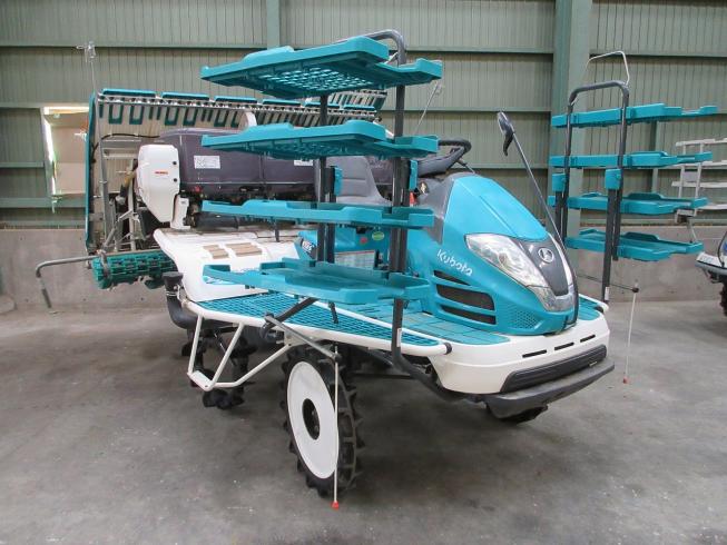 クボタ 田植機 写真