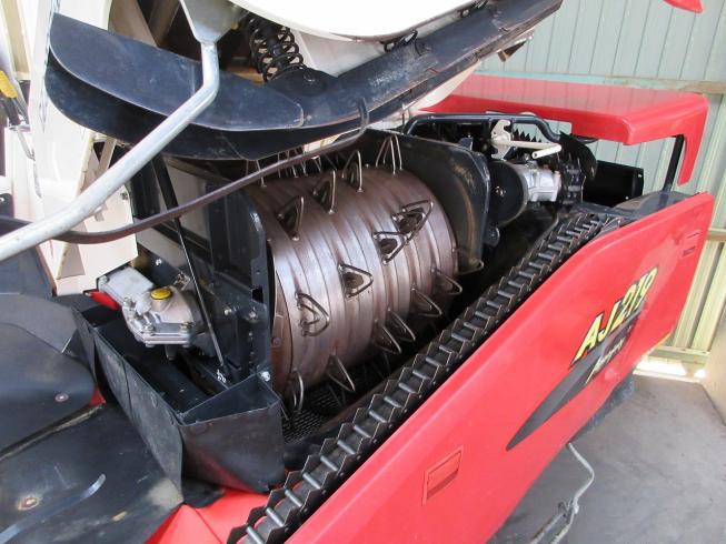 コンバイン AJ219 写真８