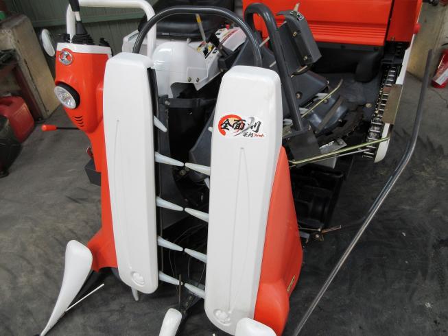 コンバイン ER213-W 写真８