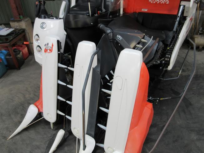コンバイン ER320-GMW2 写真８