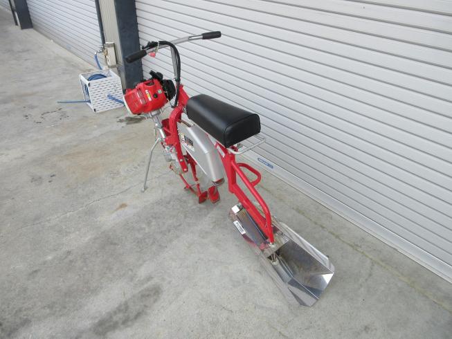 乗用溝切機 MKF-A435 写真８