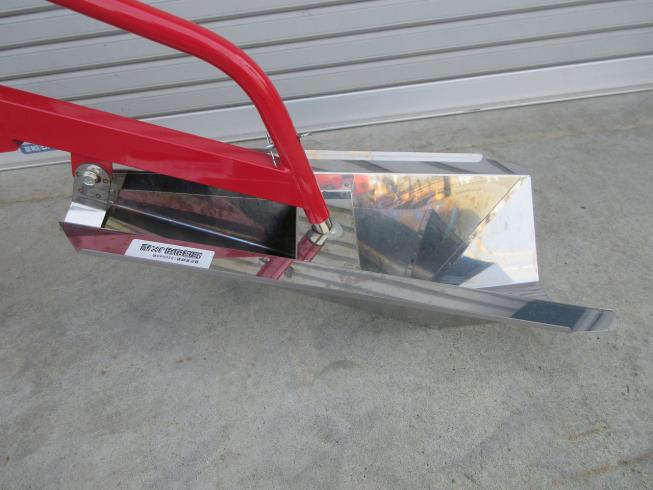 乗用溝切機 MKF-A435 写真７