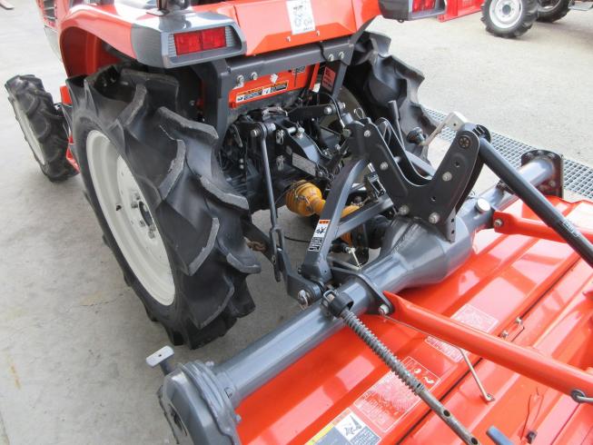 トラクター T245D-BMAPP 写真９