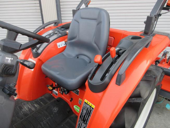 トラクター T245D-BMAPP 写真６