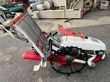 田植機 AP200 写真３