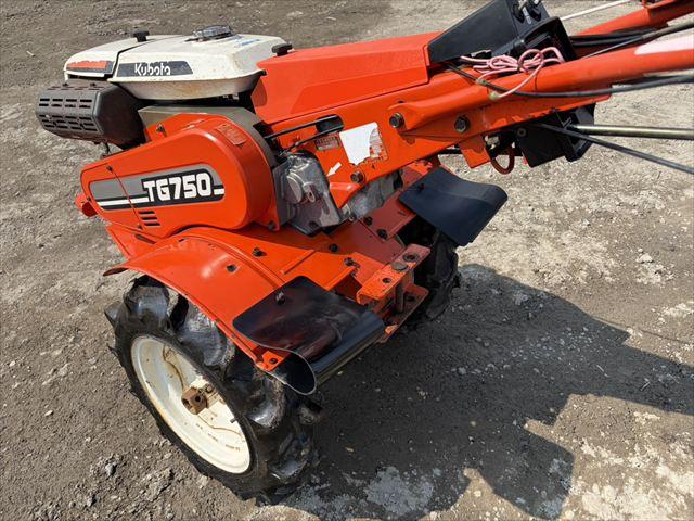 テーラー TG750 写真２