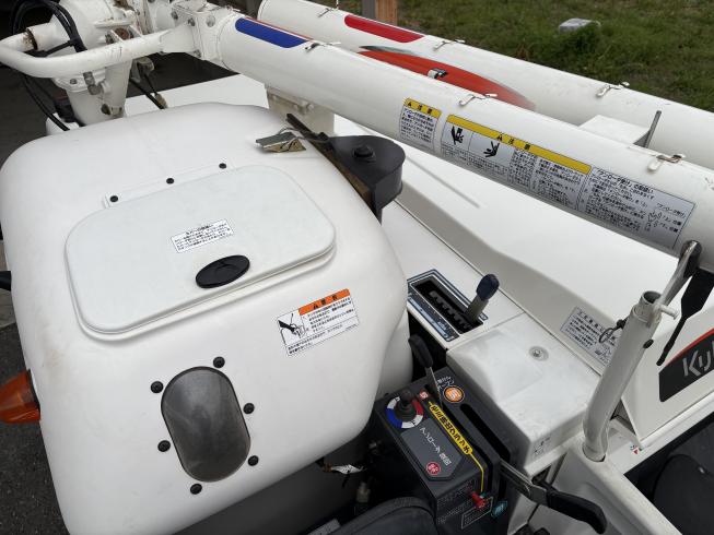 コンバイン ARN219GDXW 写真３