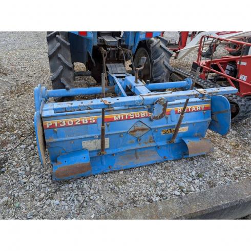 トラクター MT1601 写真３