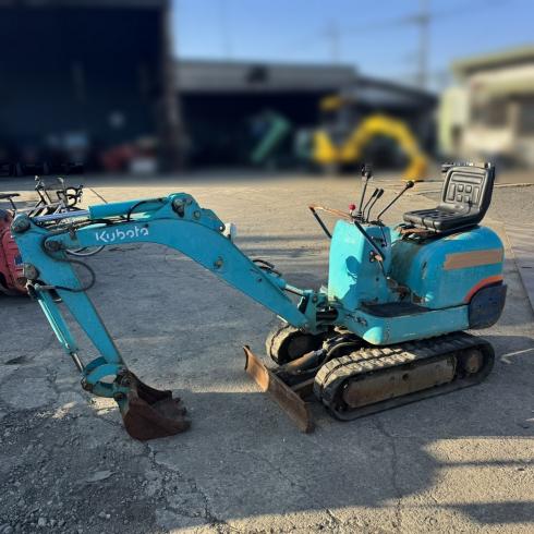 クボタ ミニユンボ 写真