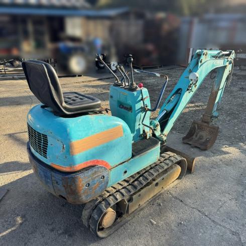 ミニユンボ K-008 写真２