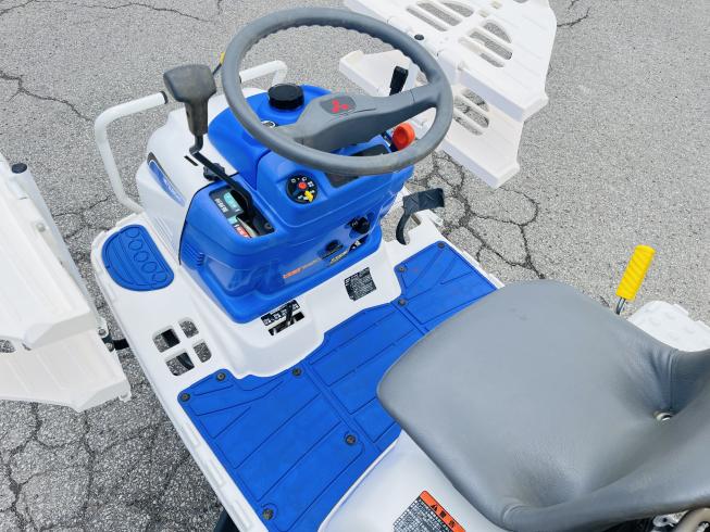 田植機 LE4 写真９