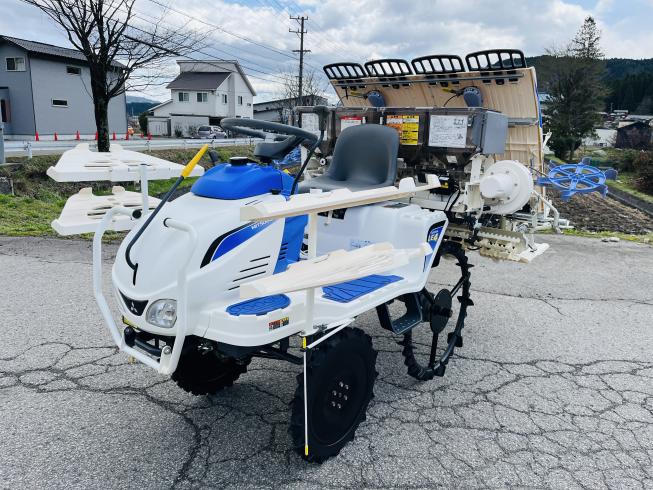 三菱 田植機 写真
