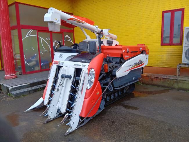 クボタ 田植機 写真