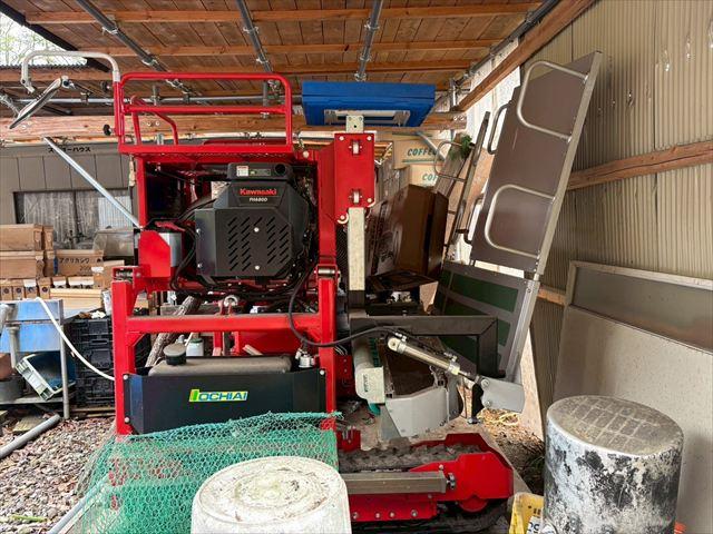 乗用型摘採機 TFC-8 写真２