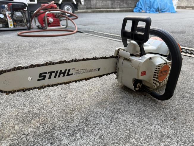 チェーンソー MS201C-EM 写真２