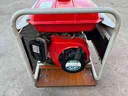 ヤンマー 発電機 写真