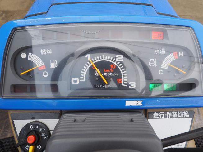 トラクター TH233 写真５