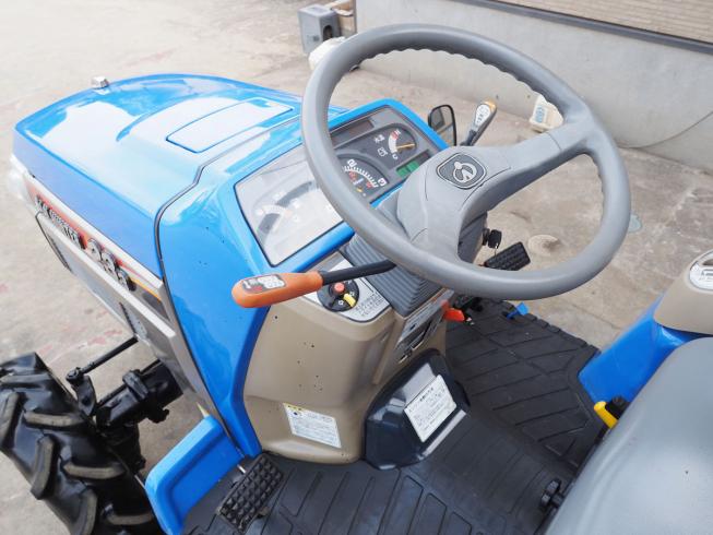 トラクター TH233 写真４