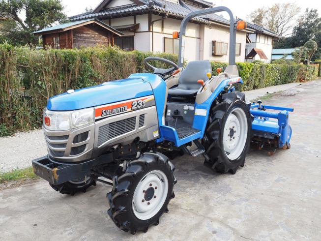 イセキ トラクター 写真