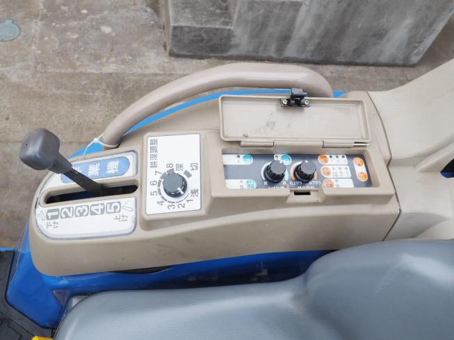 トラクター TH233 写真７