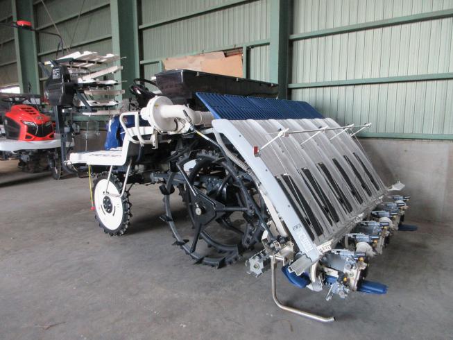 田植機 PR6G-LF 写真６