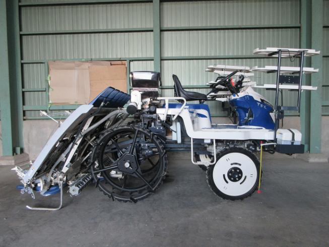 田植機 PR6G-LF 写真３