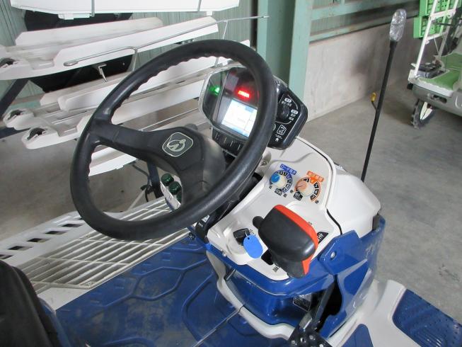 田植機 PR6G-LF 写真７