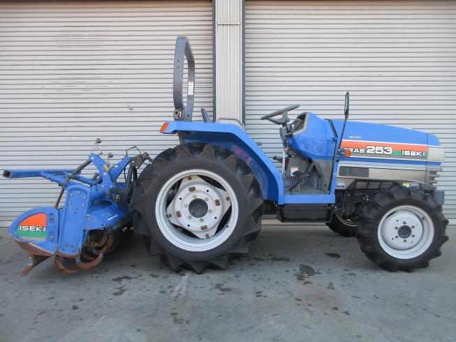 トラクター TG253F-UVWX06 写真４