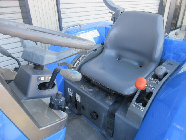 トラクター TG253F-UVWX06 写真６