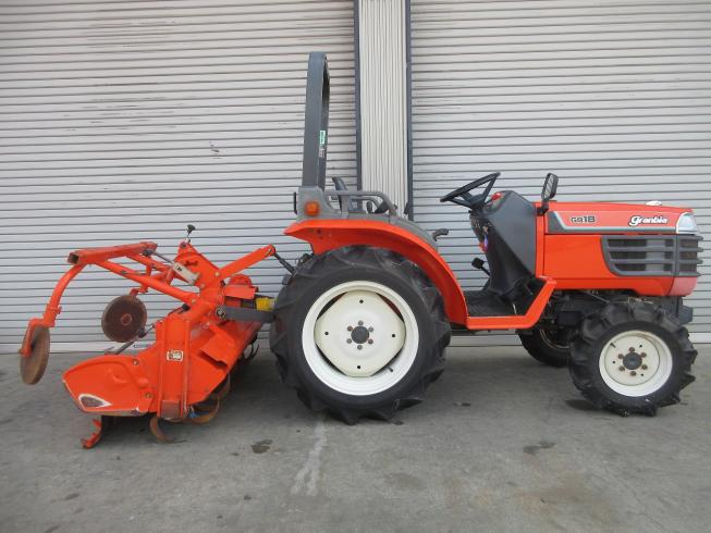 トラクター GB18 写真３
