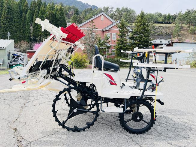 田植機 YR4S-K 写真６