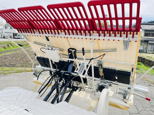 田植機 YR4S-K 写真９