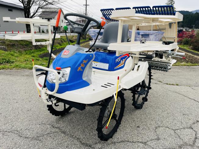イセキ 田植機 写真