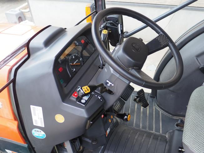 トラクター KL300 写真６