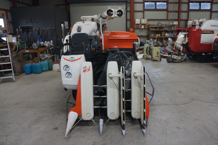 コンバイン ER323 写真２