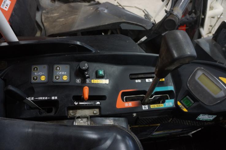 コンバイン ER323 写真７