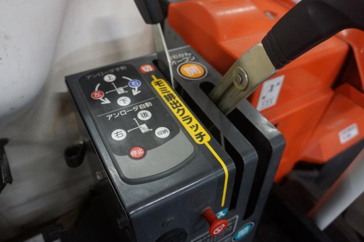 コンバイン ER323 写真８