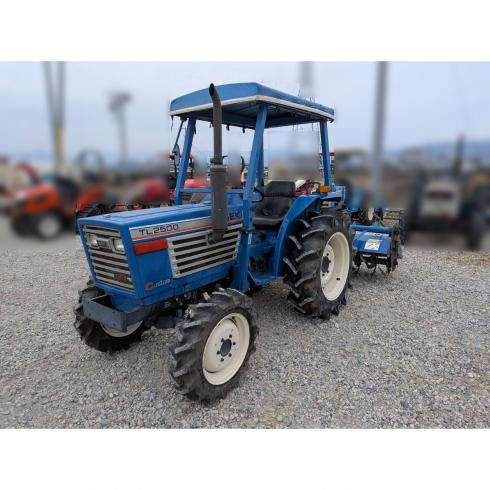 イセキ トラクター 写真