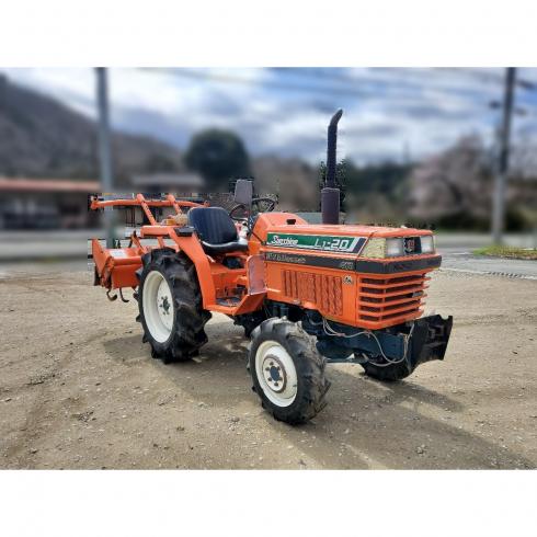 トラクター L1-20D 写真２