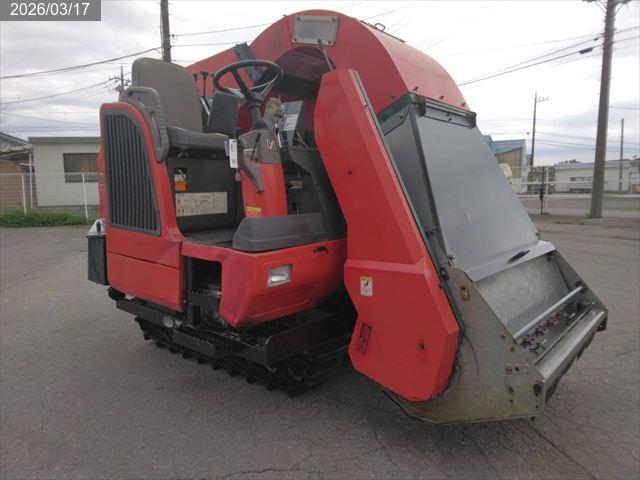 ヤンマー ホールクロップ 写真