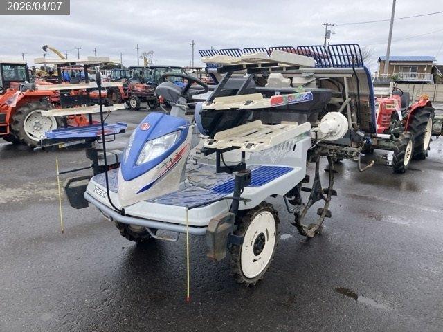 イセキ 田植機 写真