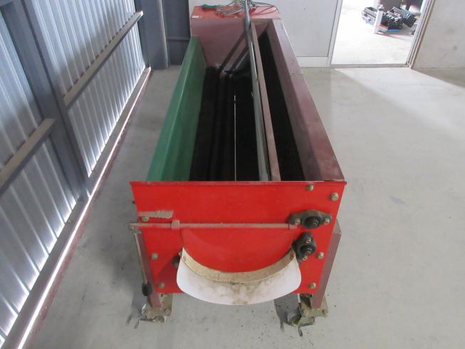 人参 野菜洗浄機 DUW150-6 写真６